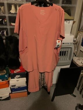 Hanes Women's Scrub Set in Dusty Rose Pink